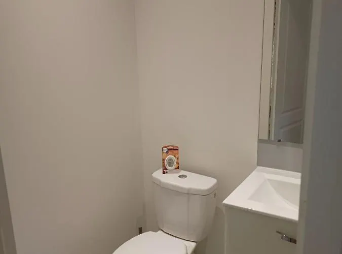 La Petite Maison Dans La Prairie 3* Ecommoy